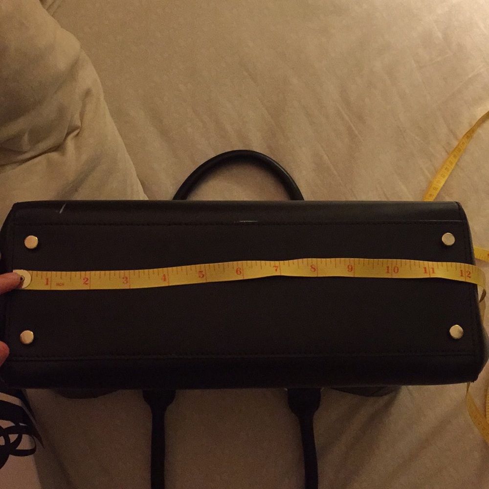 Black Kate Spade Tote - Picture 4 of 6